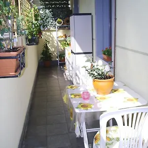 Apartment Zara Cosy & Cheap Apt - Easy Parking, Milan