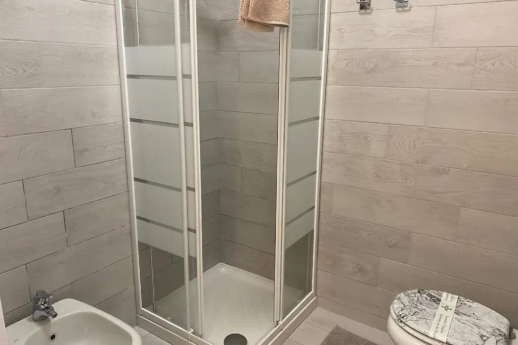 Apartment In Milan - Bicocca Near University Italy